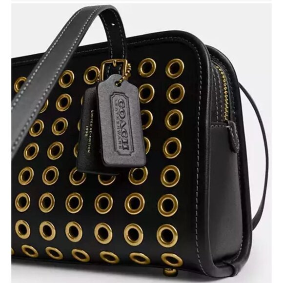 NEW WITH TAGS! Coach Limited Edition Swing Zip Bag With Grommets - Picture 8 of 10